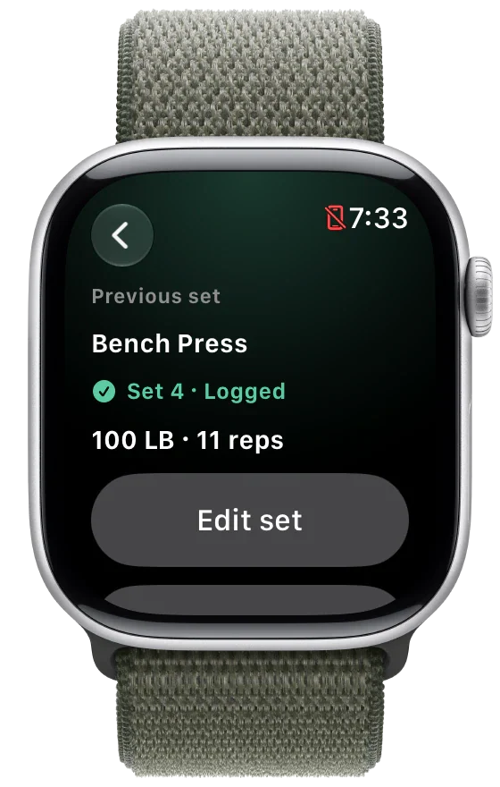 Rückblick auf den vorherigen Satz auf der Apple Watch: Gewicht, Wiederholungen und Anstrengung ansehen, ohne den Satz rückgängig zu machen